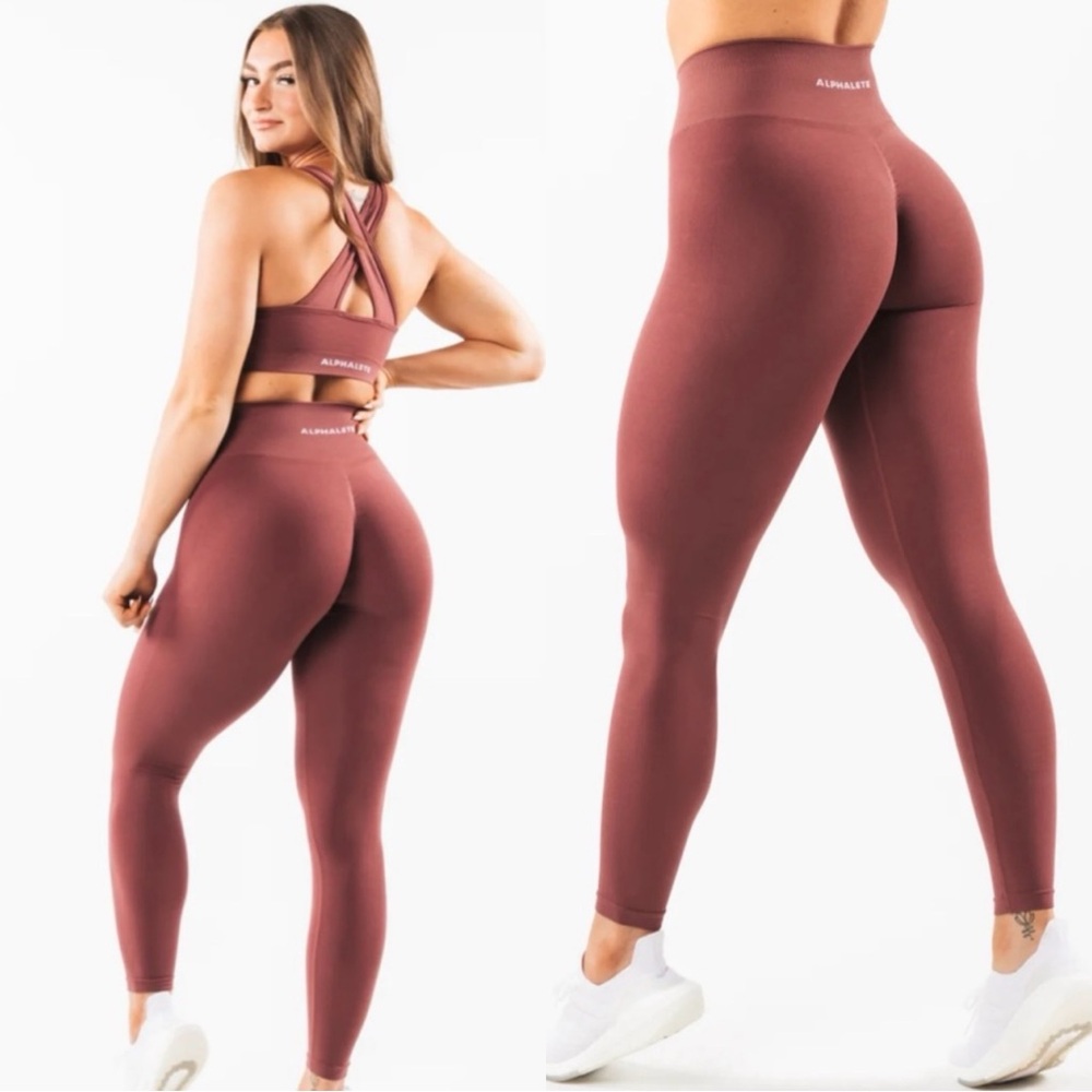 ALPHALETE Amplify Scrunch Yoga Leggings